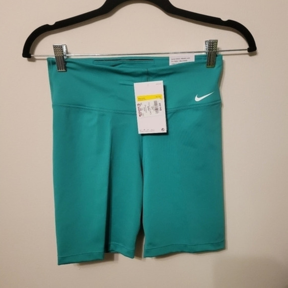 Nike One Biker Shorts - Picture 1 of 4